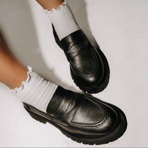 Steve Madden lug sole loafers - like new